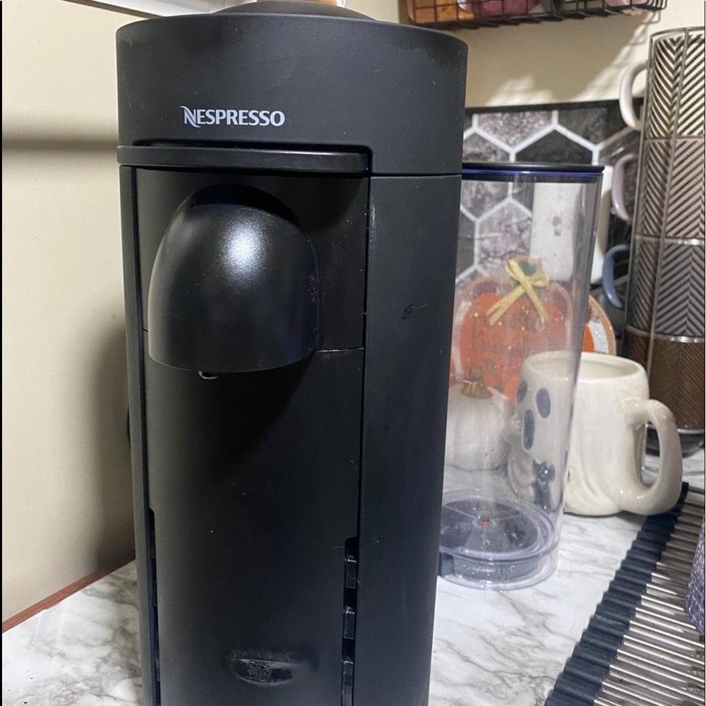 Nespresso vertuo machine
